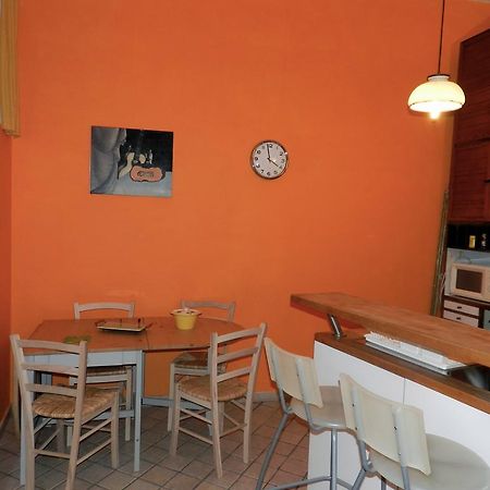 Modern Flat Cavour Apartment Наполи Екстериор снимка